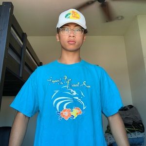 Tropical Fun in the Desert Sun T-shirt size XL